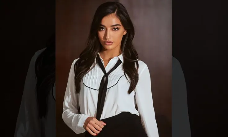 Emily Willis Net Worth